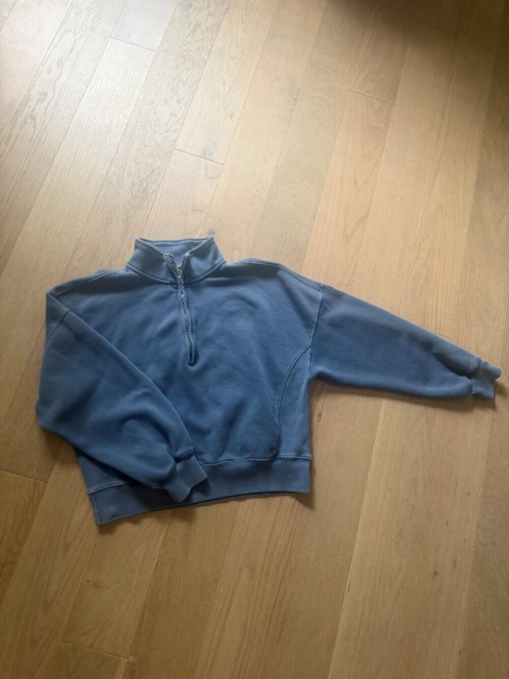Abercombie & Fitch half zip sweatshirt